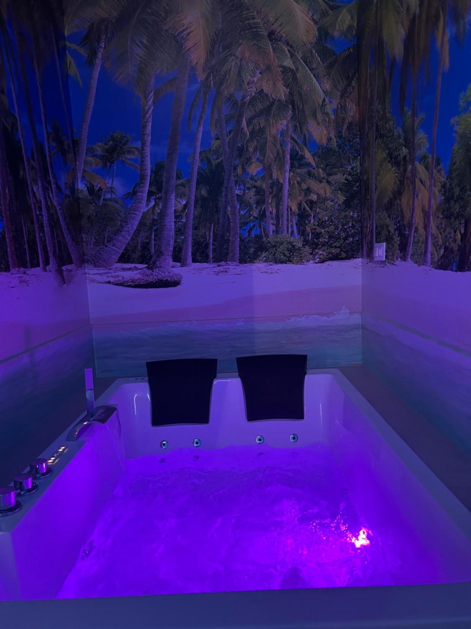 Habitacion Con Jacuzzi Y Bano Privado — Photos 2